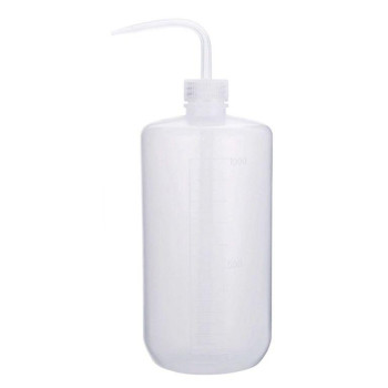 Пляшка (спрей батл) з зігнутою трубкою Tattoo пластикова матова 1000мл CHN 16-3507